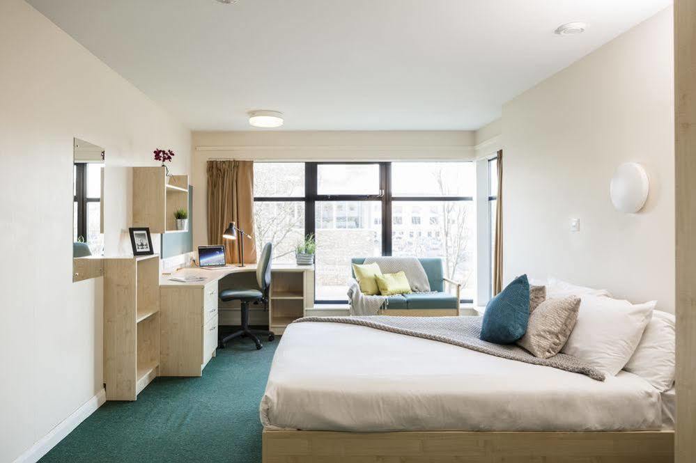 Newport Student Village Eksteriør bilde